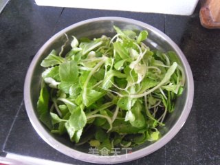 清汤小白菜的做法步骤：1