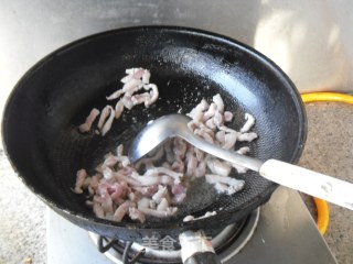 肉丝青蒜苗的做法步骤：4
