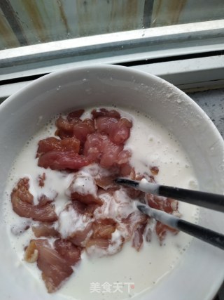 锅包肉的做法步骤：2