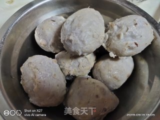 芋艿烧五花肉的做法步骤：2