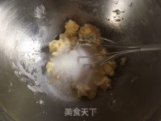 豆沙夹心酥(月饼馅消耗)的做法步骤：2