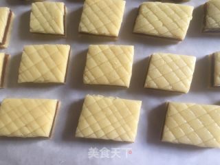 豆沙夹心酥(月饼馅消耗)的做法步骤：11