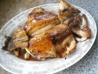 特色煎鲈鱼的做法步骤：12