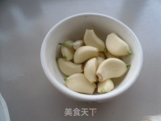 大蒜烧鲳鱼的做法步骤：3