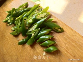 炒鸭肠的做法步骤：3