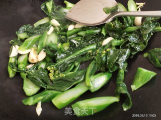 蒜香芥蓝的做法步骤：8