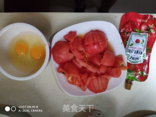 西红柿炒鸡蛋的做法步骤：2