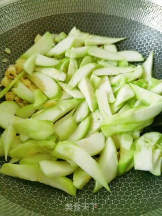 丝瓜鸡蛋泡饭的做法步骤：5