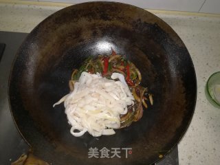 爆炒鱿鱼的做法步骤：5
