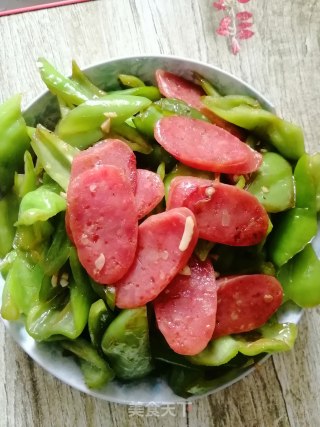 尖椒腊肠的做法步骤：6