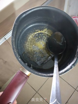 家庭版焦糖港式奶茶的做法步骤：4