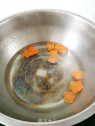 牛腩煲仔饭的做法步骤：4