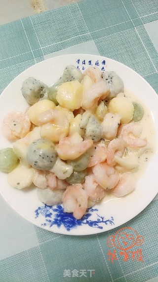 鲜果沙律虾球的做法步骤：8