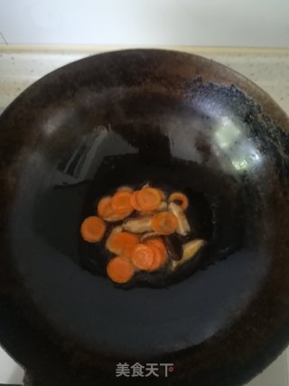 炒甜豆的做法步骤：4