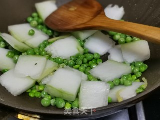 虾仁鲜贝烧冬瓜的做法步骤：5