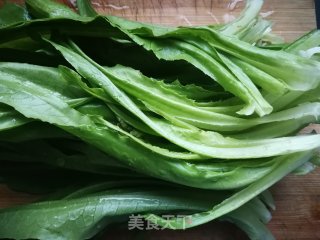 油麦菜烧豆腐皮的做法步骤：2