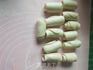 蛋黄酥的做法步骤：19