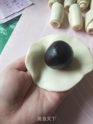 蛋黄酥的做法步骤：25