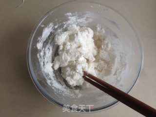小刺猬豆沙糯米团的做法步骤：2