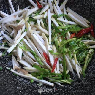 蚝油青椒鲍菇丝的做法步骤：5