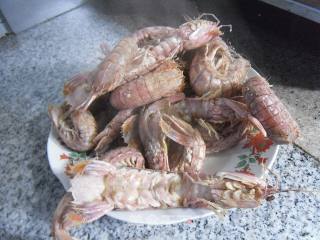 蒜香虾爬子的做法步骤：8