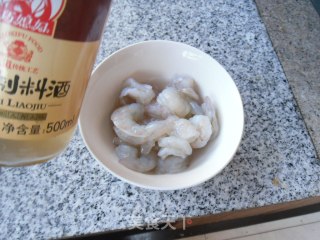 虾仁芹菜的做法步骤：5