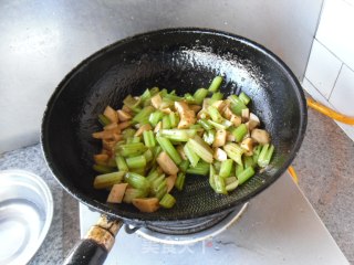 西芹菌菇的做法步骤：9