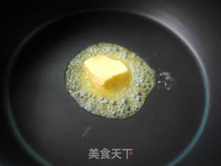 酥皮奶油鲍鱼浓汤的做法步骤：3