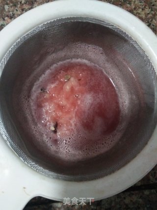 西瓜凉粉的做法步骤：1