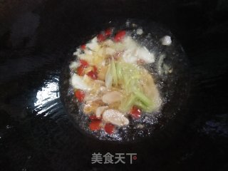 番茄烧鱼块的做法步骤：2