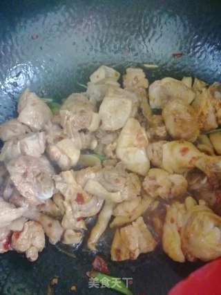 鸡鸭炖土豆的做法步骤：4