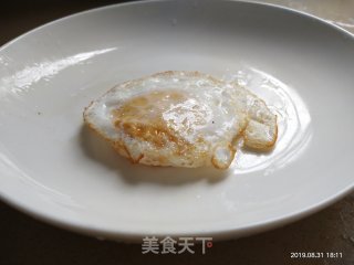煎荷包蛋的做法步骤：2