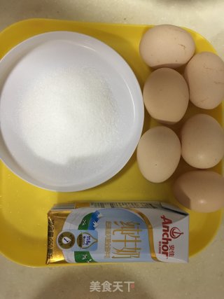 古早味蛋糕的做法步骤：1