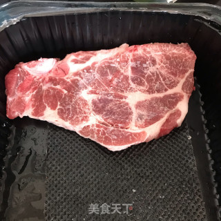 现炸酥肉的做法步骤：1