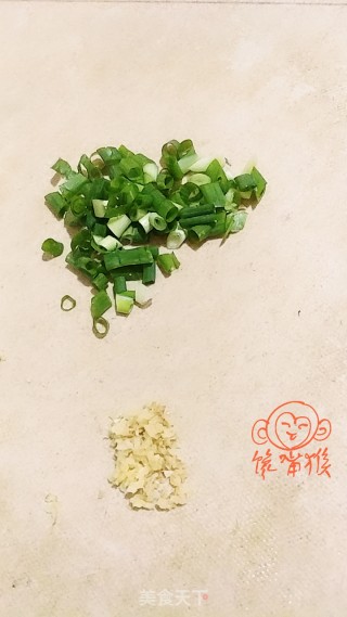 酱爆腐竹的做法步骤：2