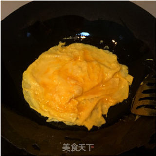 青椒炒蛋的做法步骤：2