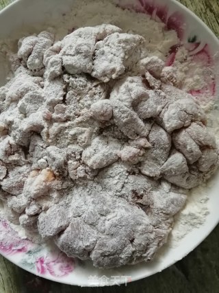 炸鸡腿的做法步骤：4
