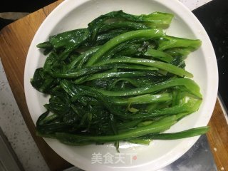 蒜蓉油麦菜的做法步骤：5