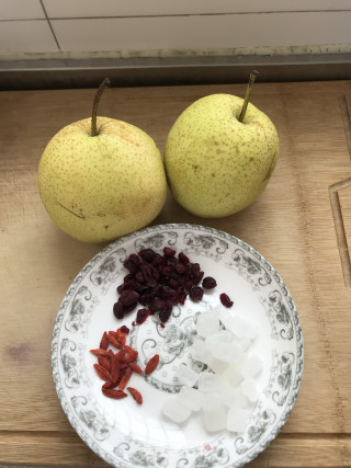 老北京小吊梨汤的做法步骤：2