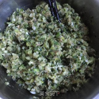 芹菜水饺的做法步骤：6