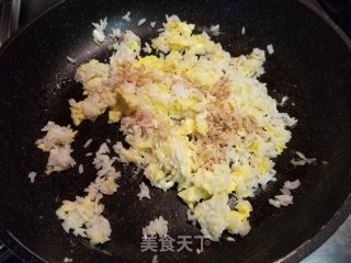 酱油蛋炒饭的做法步骤：3