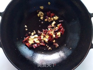 麻辣虾球的做法步骤：5