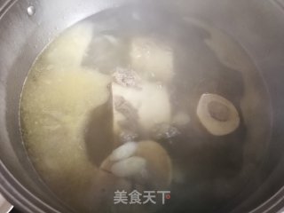 冬瓜竹荪炖牛棒骨的做法步骤：8