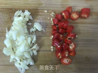 #家常下饭菜#韭菜煎豆腐的做法步骤：3
