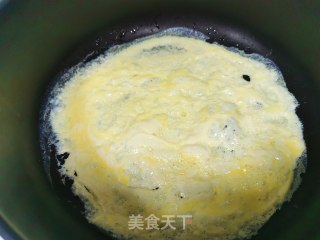 三丝炒米粉的做法步骤：1
