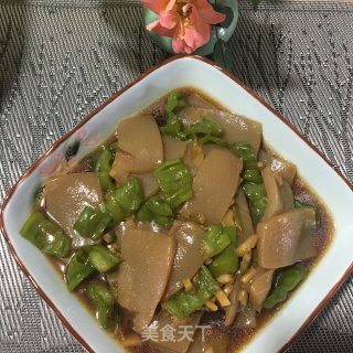 青椒榨菜烧魔芋的做法步骤：11