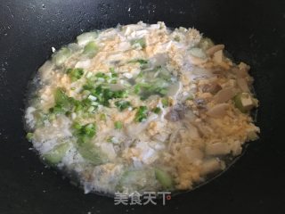 鲜蘑丝瓜鸡蛋汤的做法步骤：9