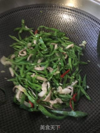 肉丝炒梅豆的做法步骤：13