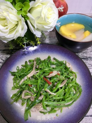 肉丝炒梅豆的做法步骤：15