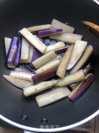 瘦肉茄子煲的做法步骤：6